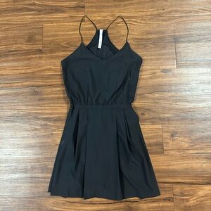 Lululemon Women's Black Mini Athletic Dress Size 10